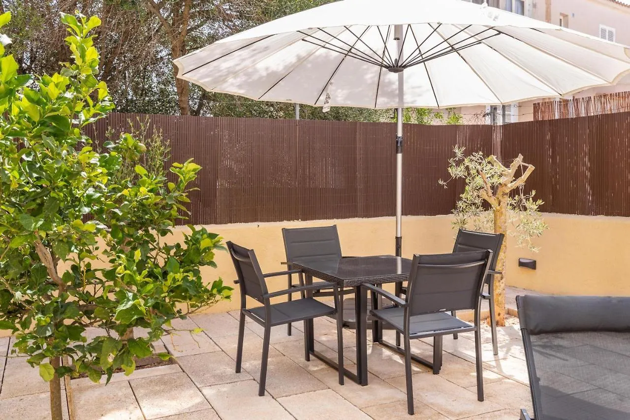Calamar 7 Puerto Colom Tatil Evi